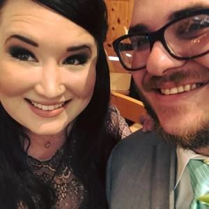 Meet your Posher, Becca